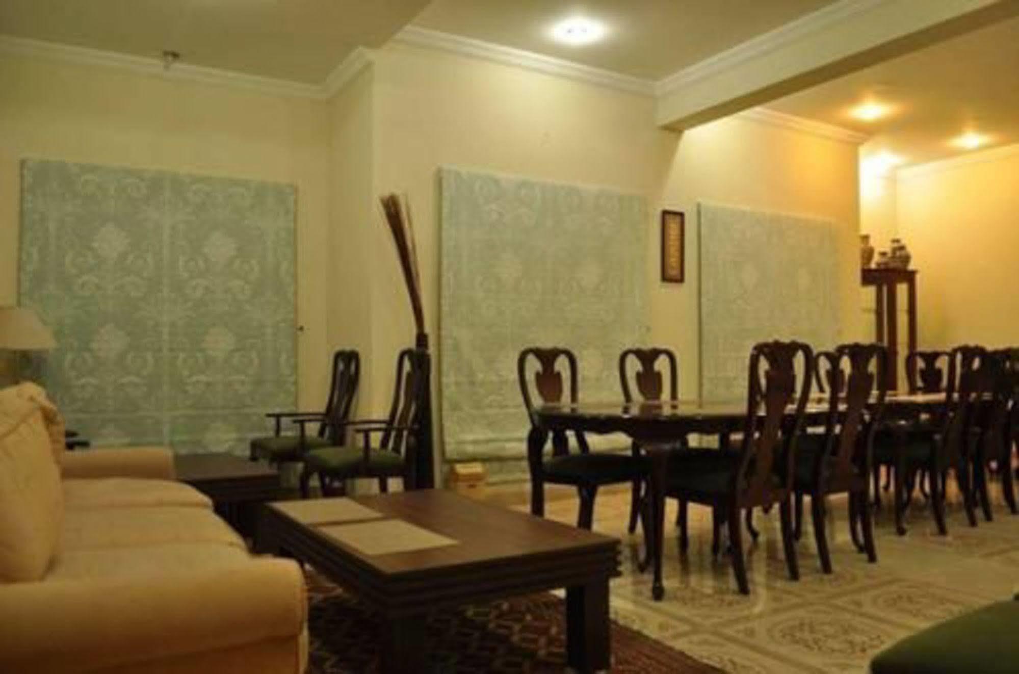 Hotel Diplomat איסלמאבד מראה חיצוני תמונה