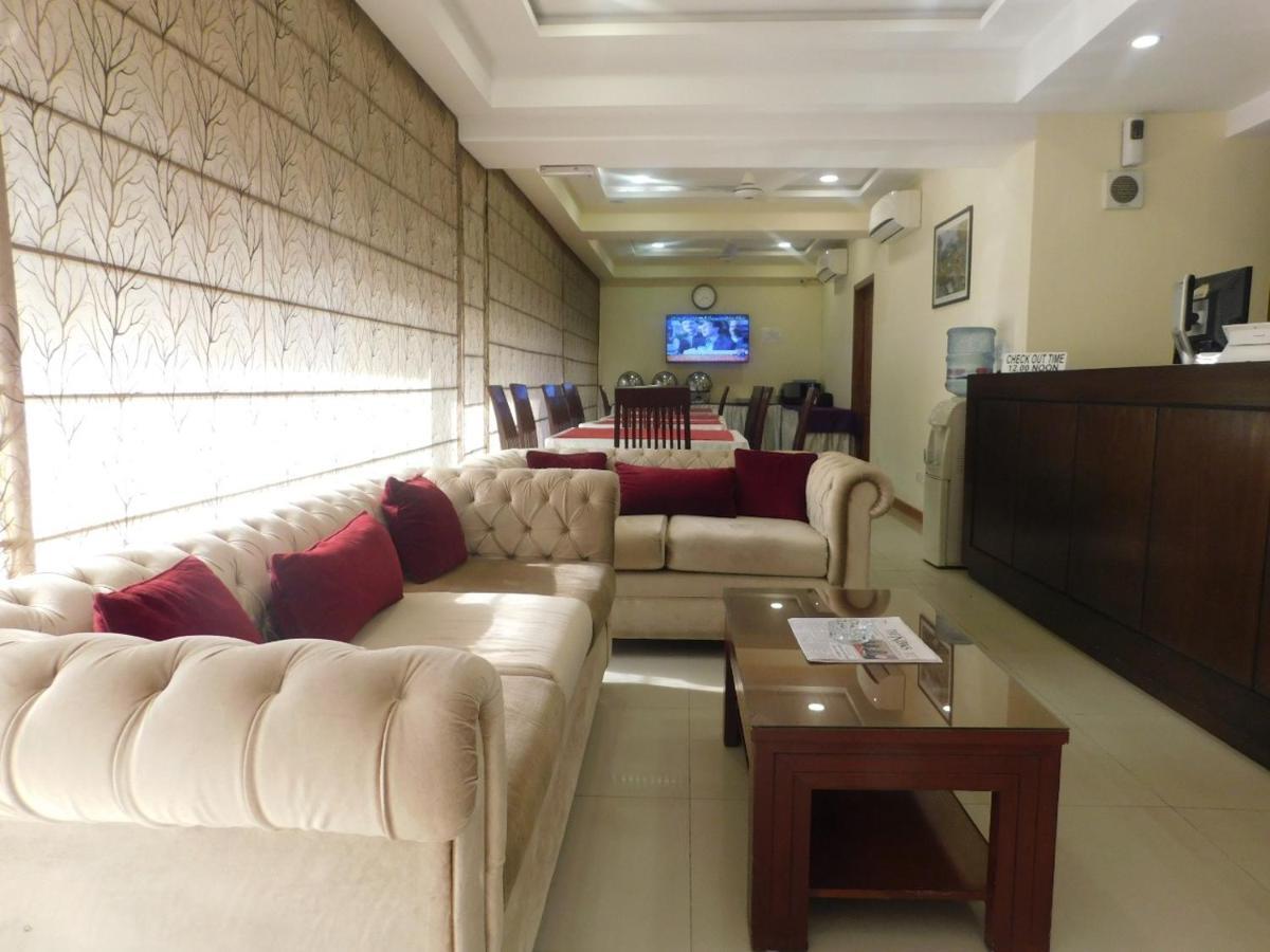 Hotel Diplomat איסלמאבד מראה חיצוני תמונה