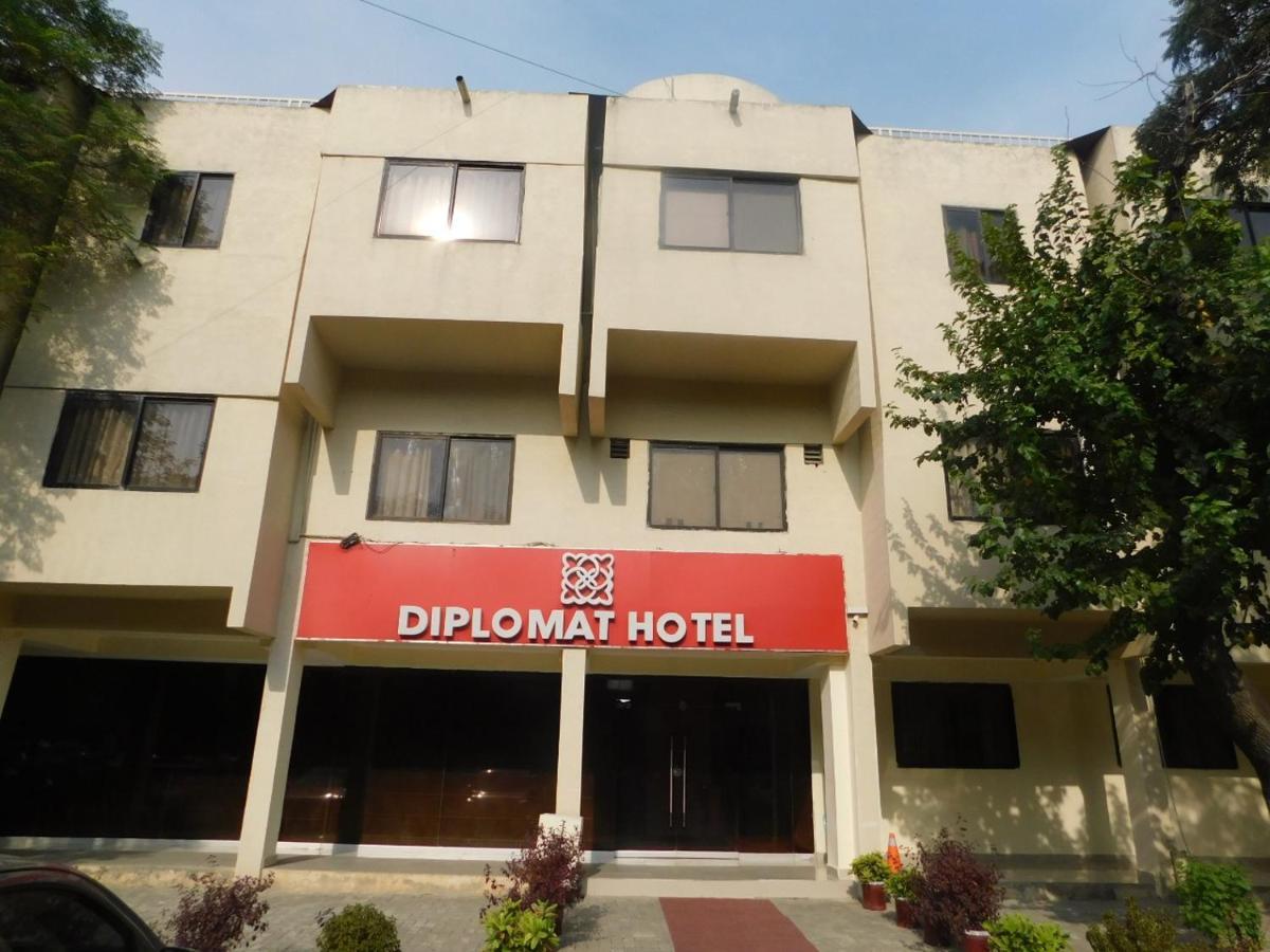 Hotel Diplomat איסלמאבד מראה חיצוני תמונה