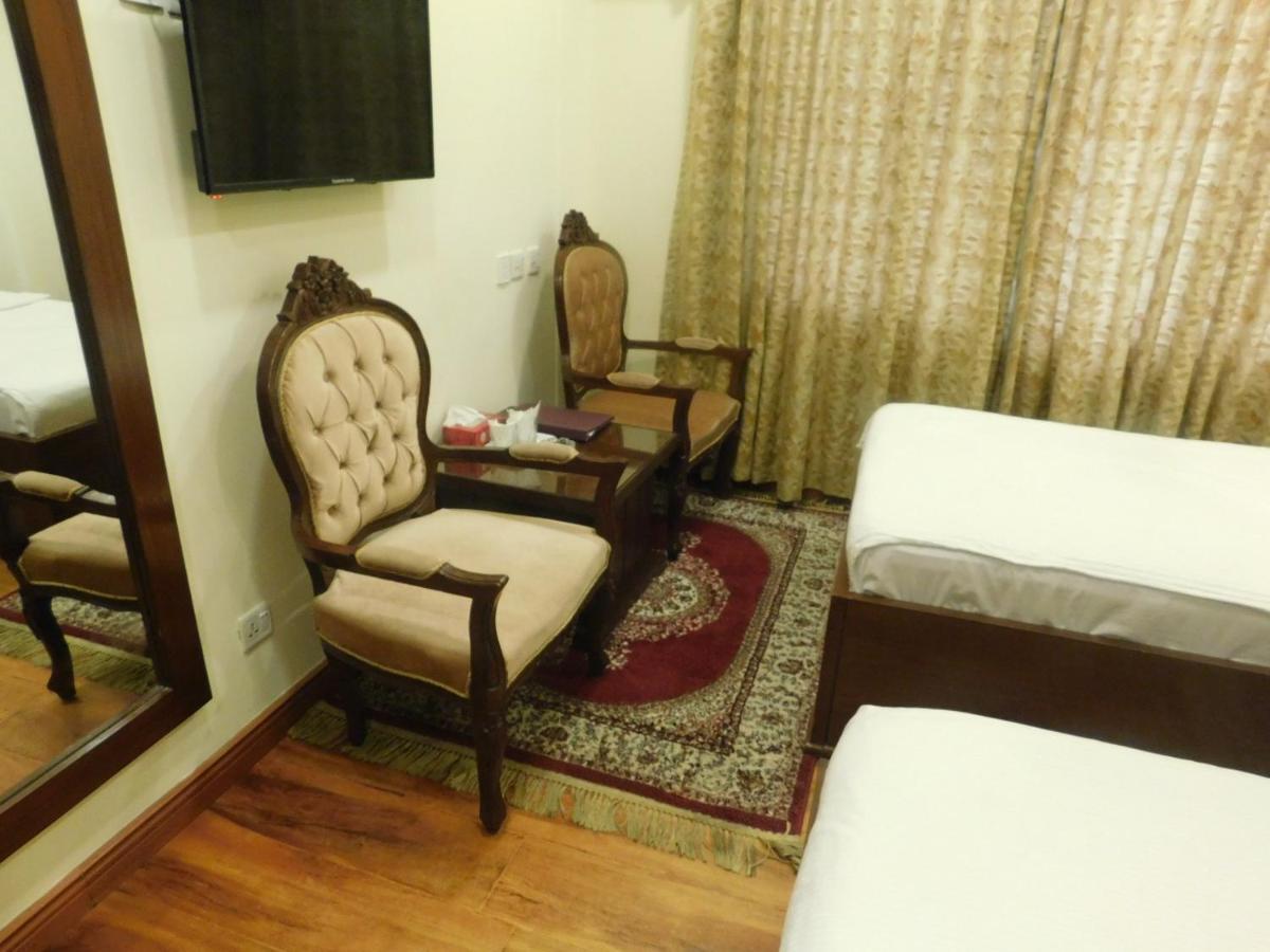 Hotel Diplomat איסלמאבד מראה חיצוני תמונה