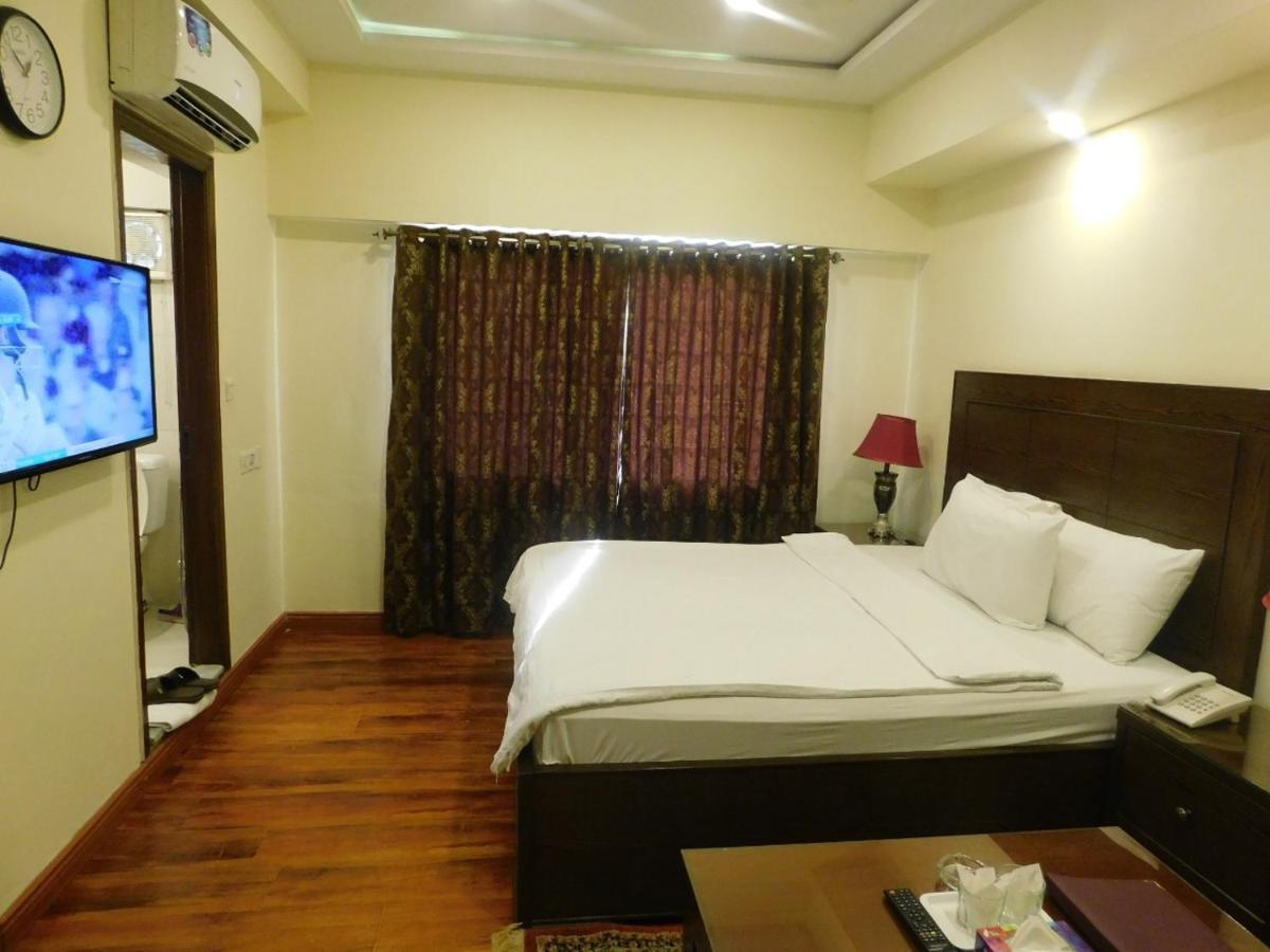 Hotel Diplomat איסלמאבד מראה חיצוני תמונה