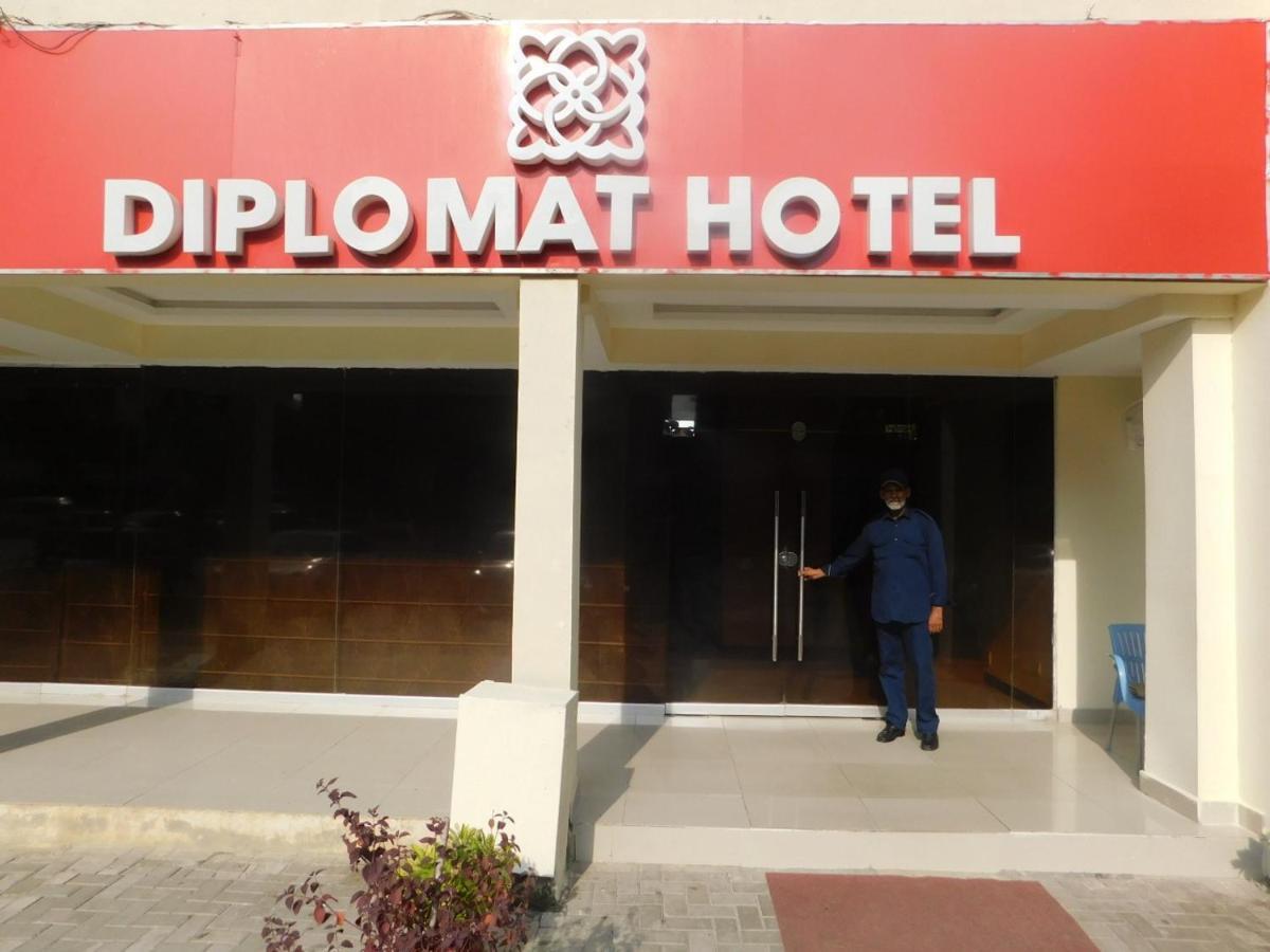 Hotel Diplomat איסלמאבד מראה חיצוני תמונה