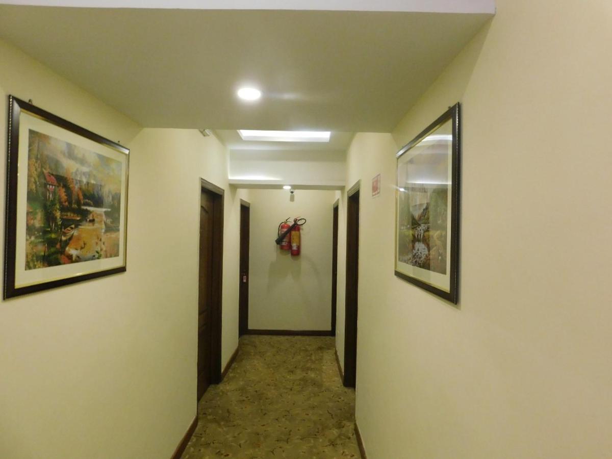 Hotel Diplomat איסלמאבד מראה חיצוני תמונה
